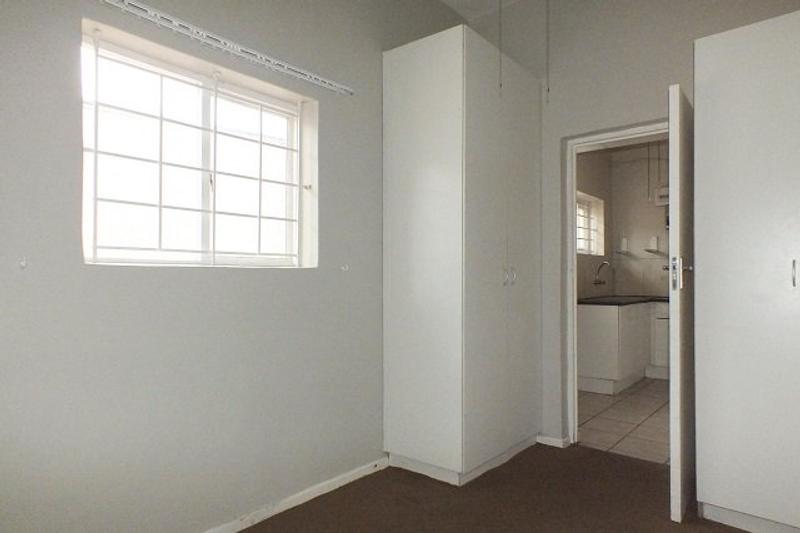 To Let 2 Bedroom Property for Rent in Fish Hoek Western Cape